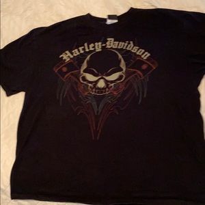 💥💥 3 for $50💥💥 XL H-D SS t-shirt.